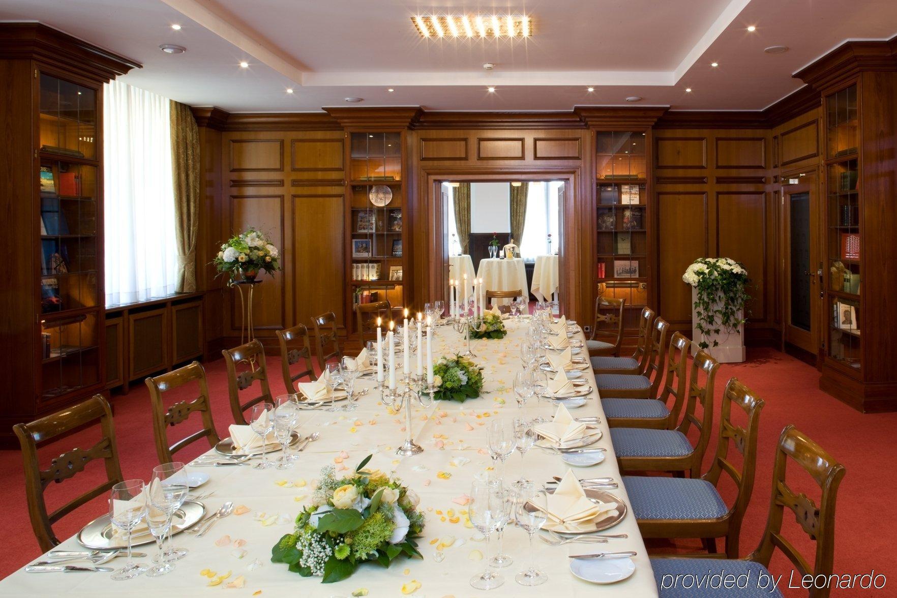 Schlosshotel Karlsruhe Restaurante foto