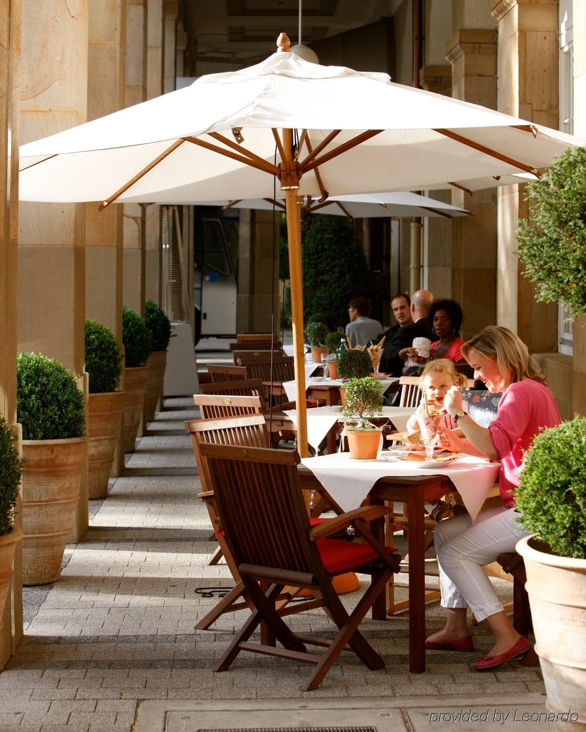 Schlosshotel Karlsruhe Restaurante foto
